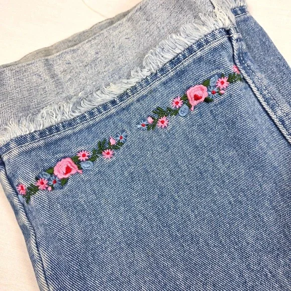 Y2K Vintage Jeans Embroidered Flower Trim Frayed Hem Denim Size 10 2000s Retro - Picture 10 of 16